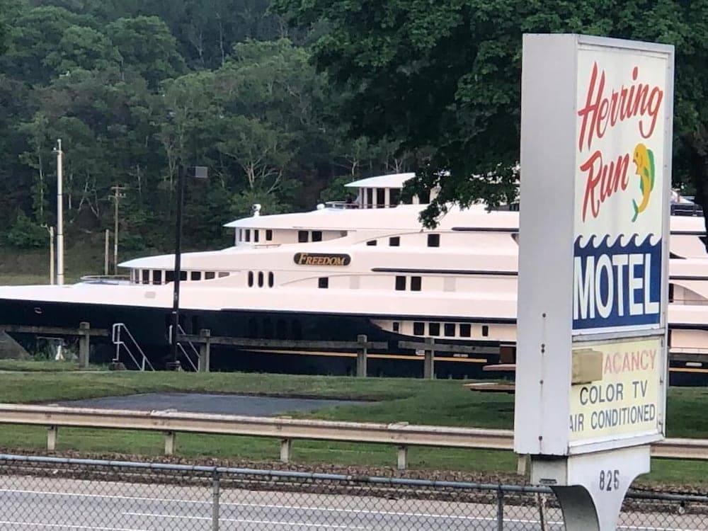 Herring Run Motel and Cabins