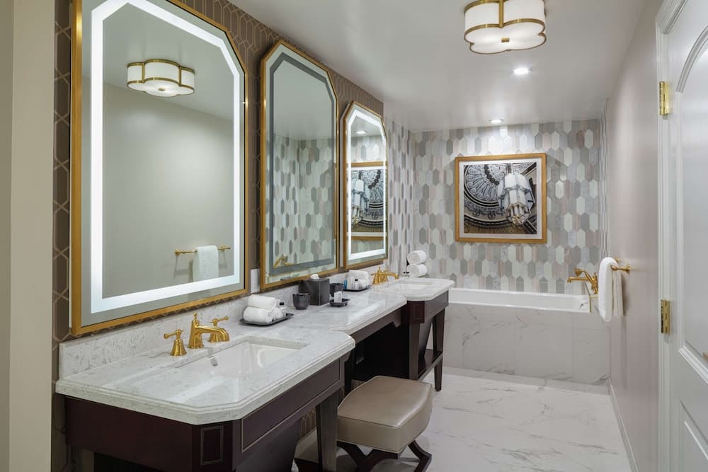Higgins Hotel, Official Hotel of The National WWII Museum, Curio Collection by Hilton