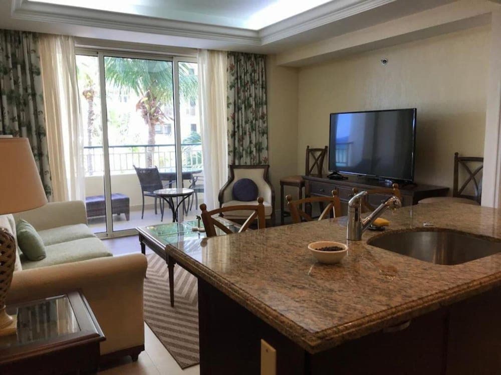 Luxury 1-bed Apartment in Montego Bay