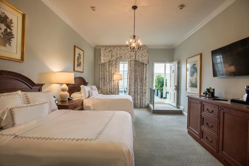 Bienville House