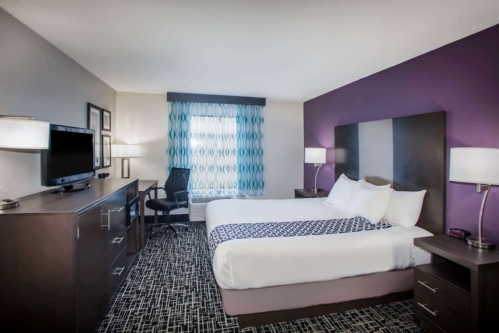 La Quinta Inn & Suites by Wyndham Pontoon Beach