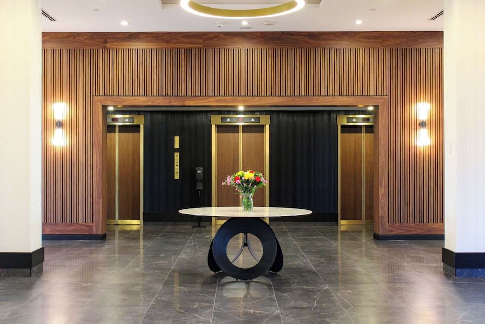 Radisson Blu Vancouver Airport Hotel & Marina