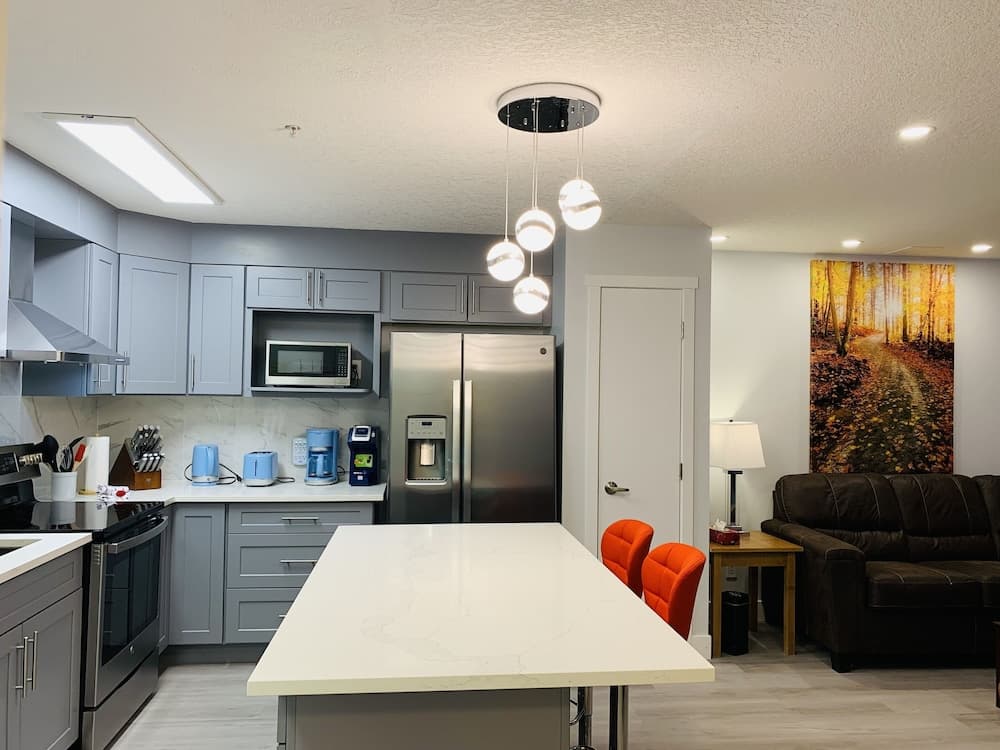 Luxurious One Bedroom Suite WindTower