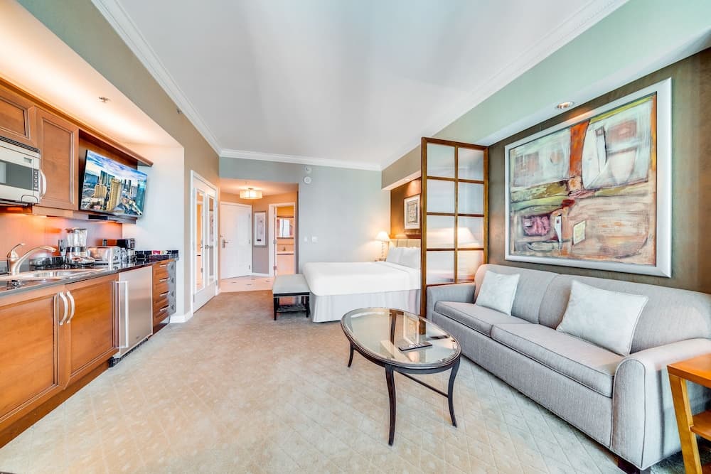 Jet Luxury Resorts @ The Signature Condo Hotel