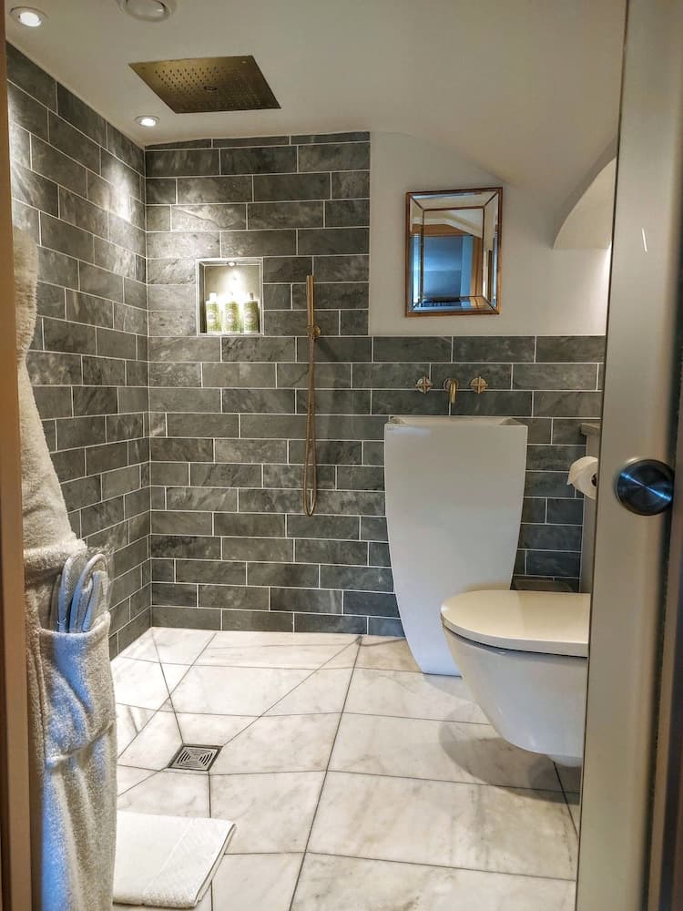 Bishopstrow Hotel & Spa