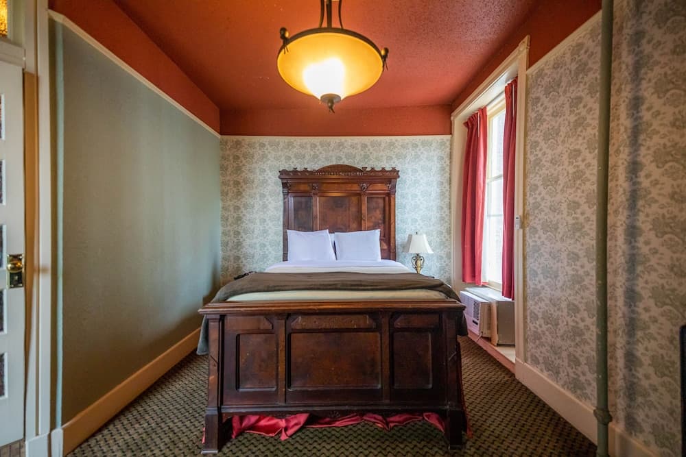 The Crescent Hotel and Spa