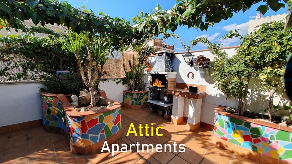 Attic Terrace BBQ, Airport-Barcelona, cerca Playas Castelldefels