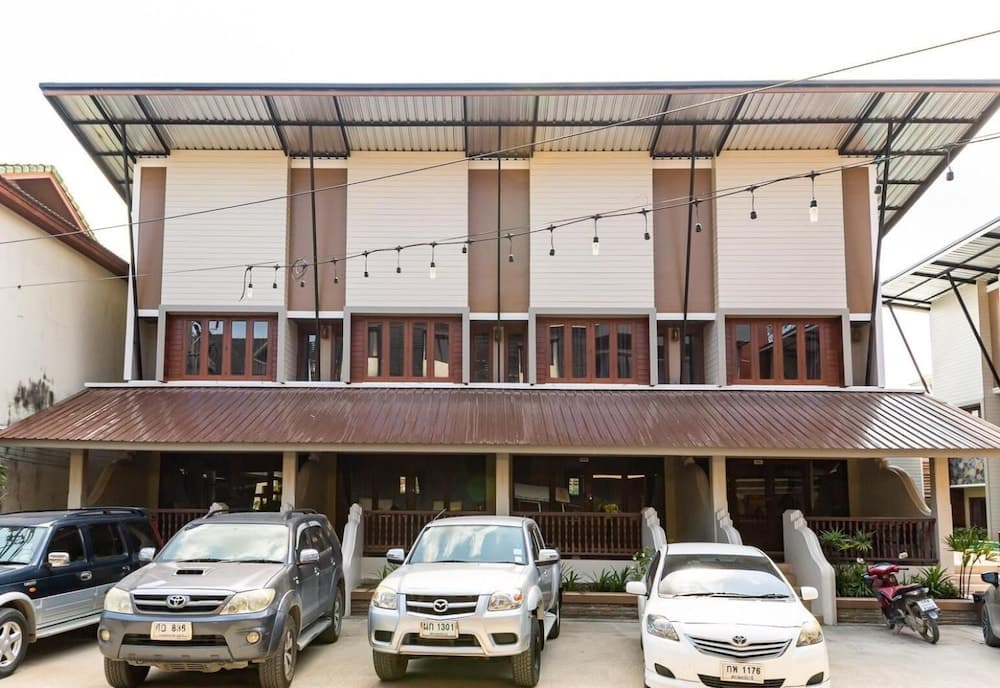 P.Chaweng Guest house