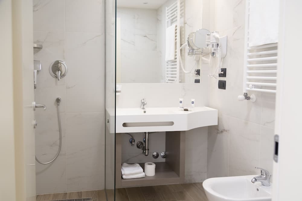 Jr Hotels Bocconi Milano