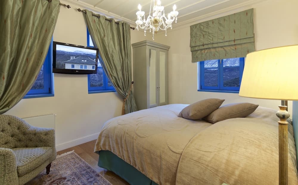 Zagori Suites Luxury Residences