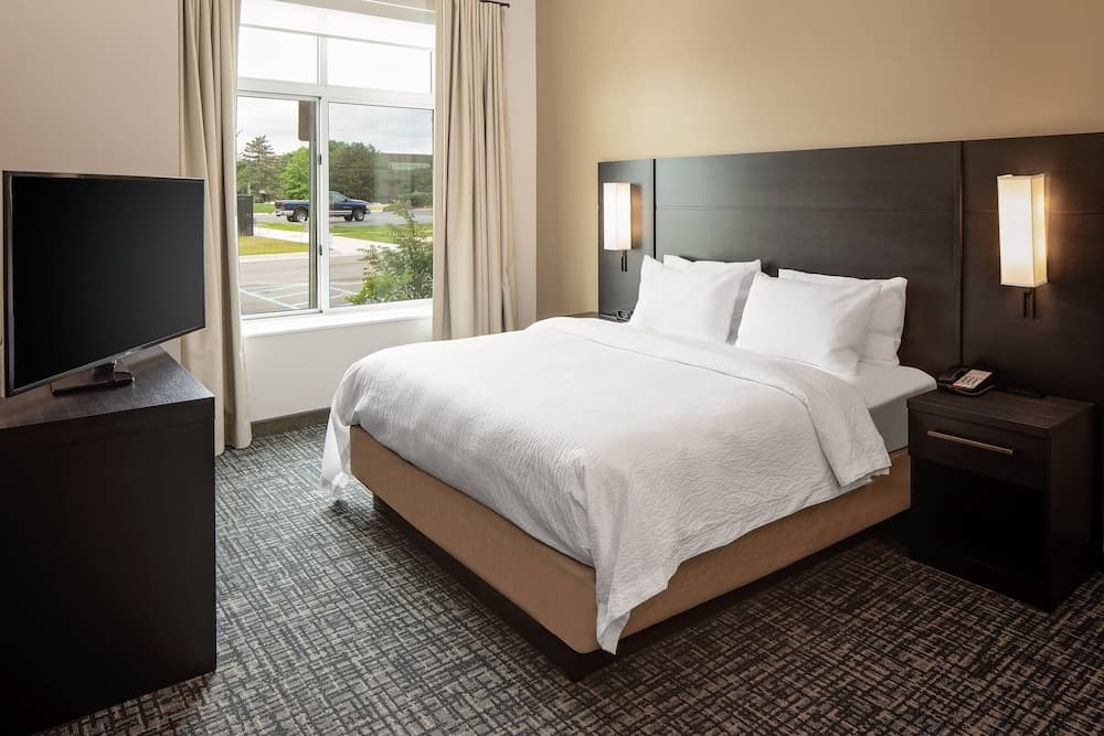 Residence Inn by Marriott Detroit Farmington Hills
