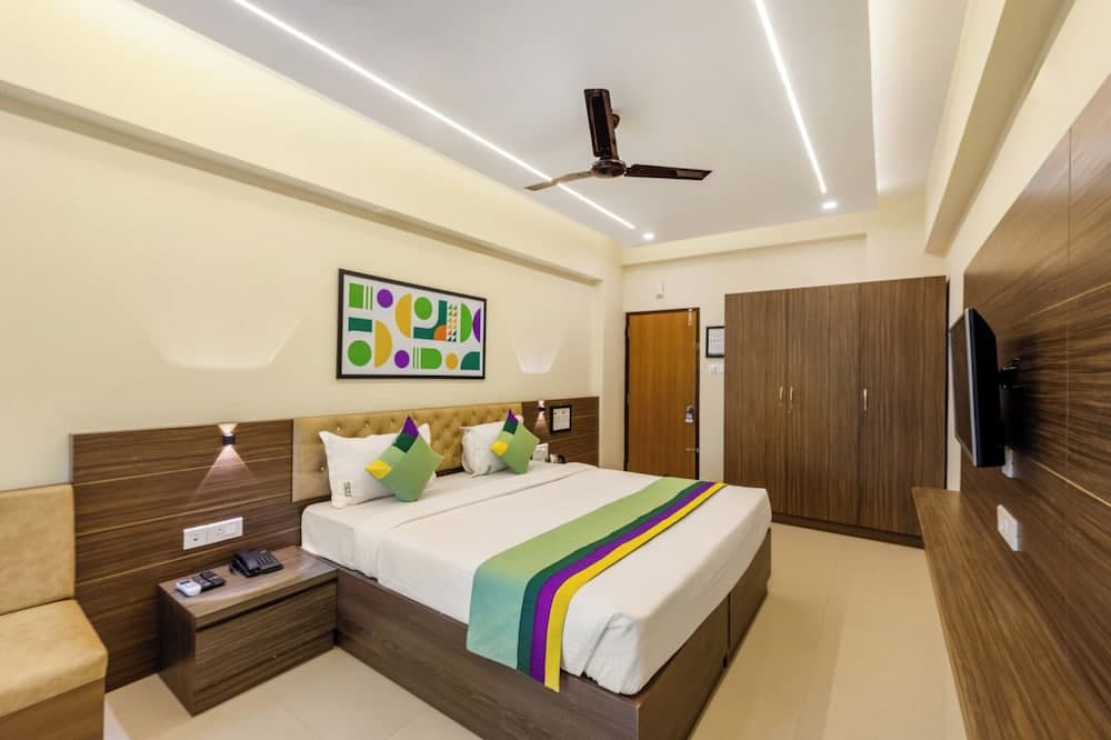 Treebo Sky City Grand