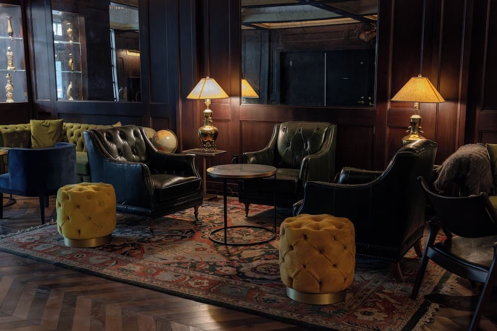 Whisky Hotel