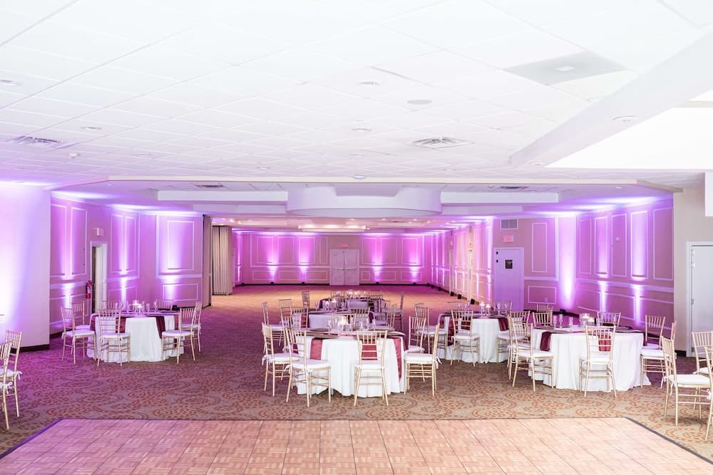 Spark by Hilton Bensalem Philadelphia