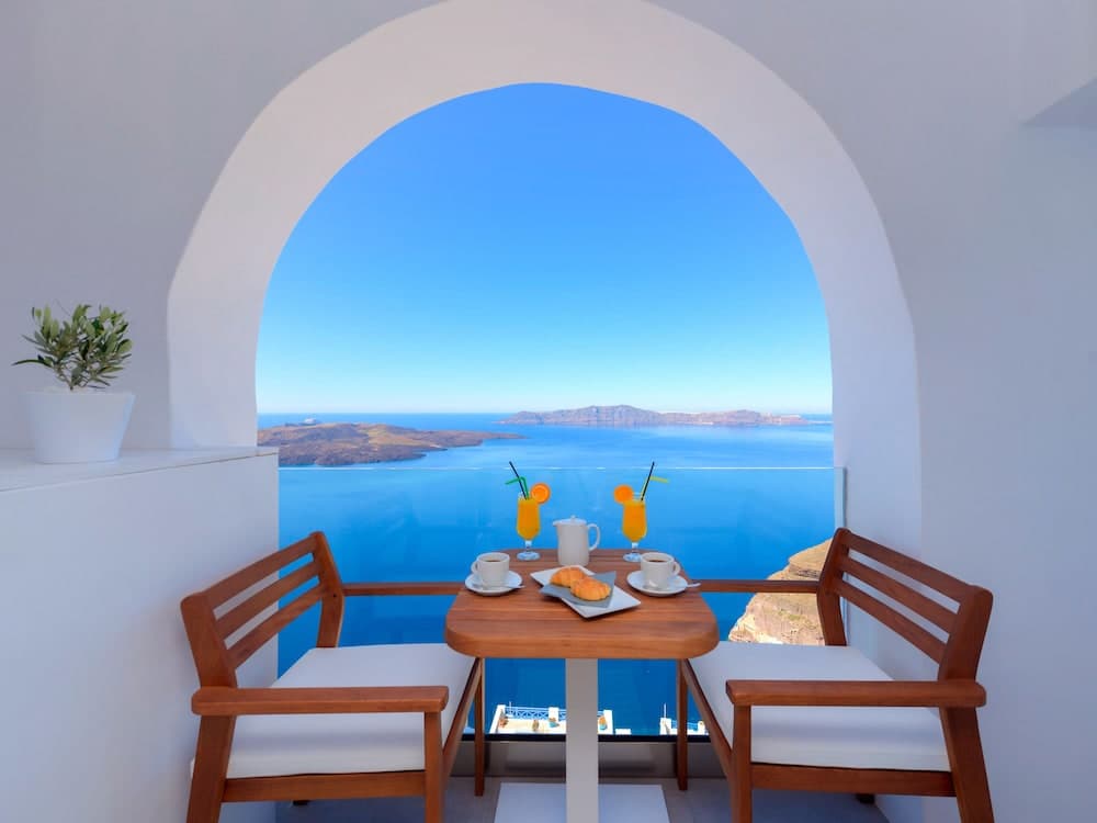 Iriana Suites
