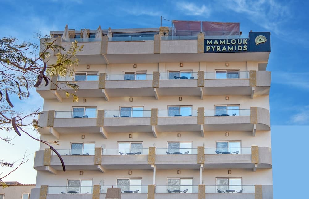 Mamlouk Pyramids Hotel