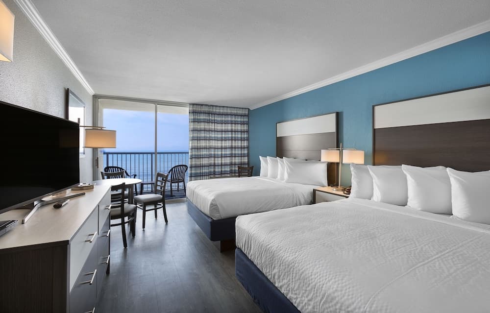 Compass Cove Resort