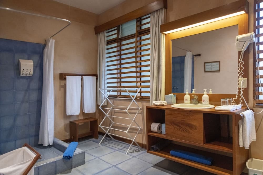Capitán Suizo Beachfront Boutique Hotel