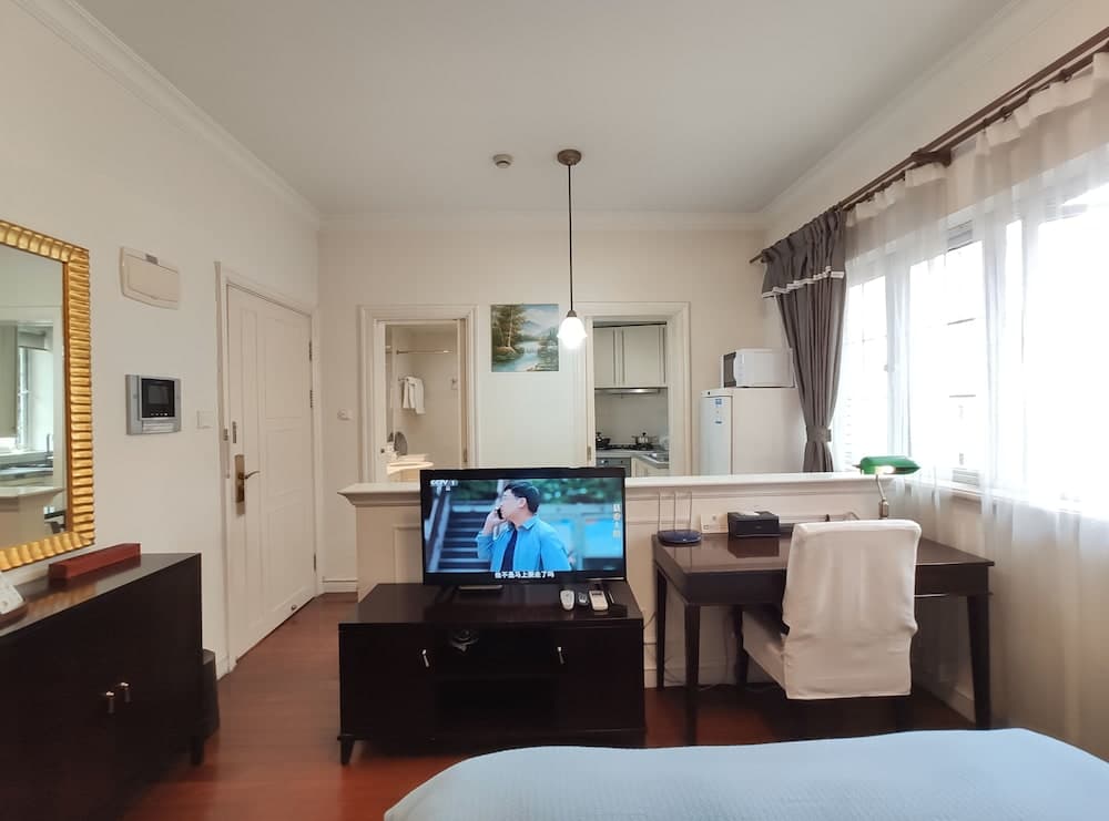 Ladoll Service Apartment