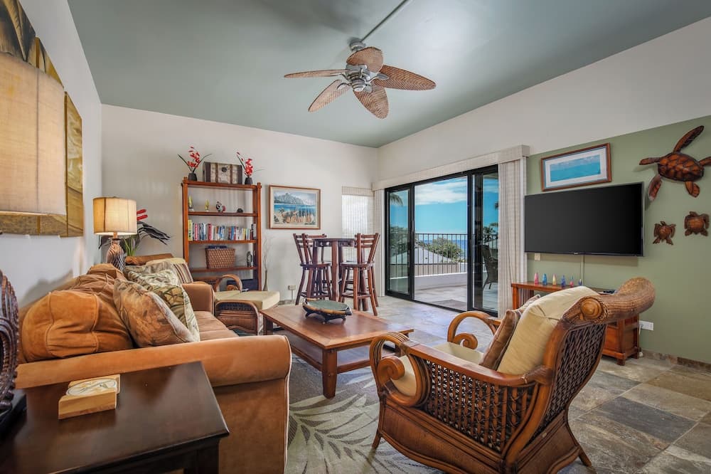 Royal Sea Cliff Kona by OUTRIGGER