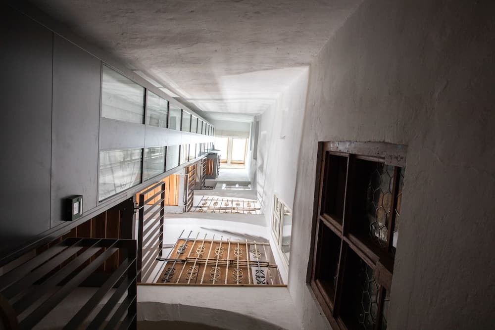 Golden Roof Apartments by Penz