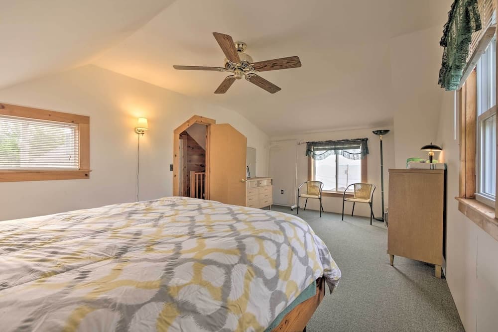 Waterfront Cottage - 17 Mi to Acadia Ntnl Pk!