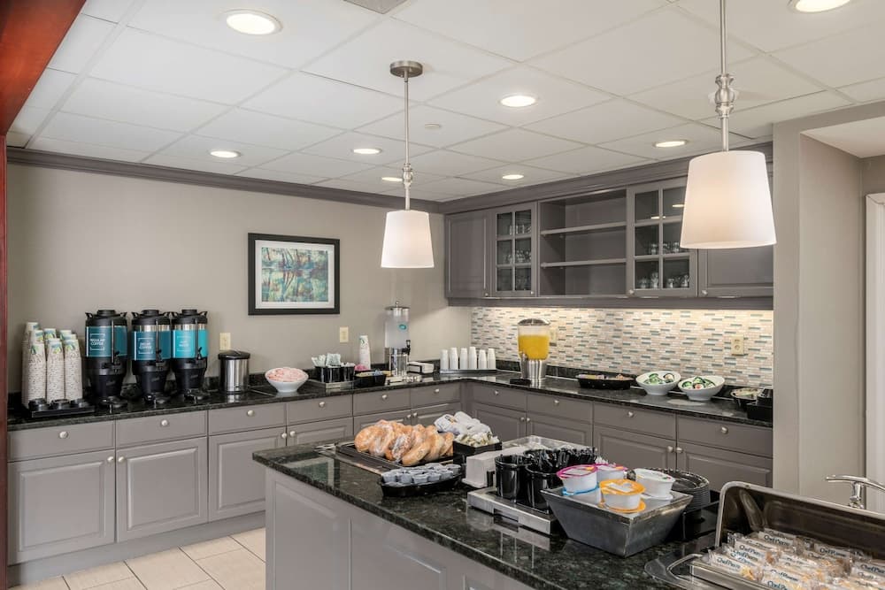 Homewood Suites by Hilton Philadelphia/Mt. Laurel
