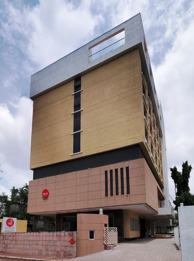 Spree Shivai Hotel Pimpri