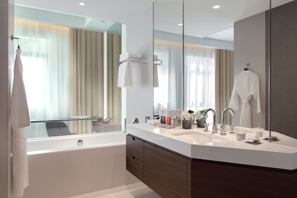 The Heritage Hotel, Autograph Collection