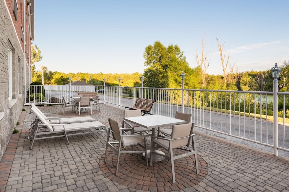 Holiday Inn Express Hotel & Suites Gananoque by IHG