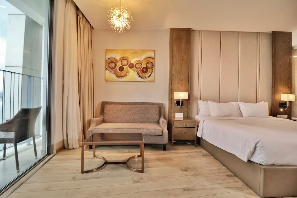 Wise Stay Panorama Condotel