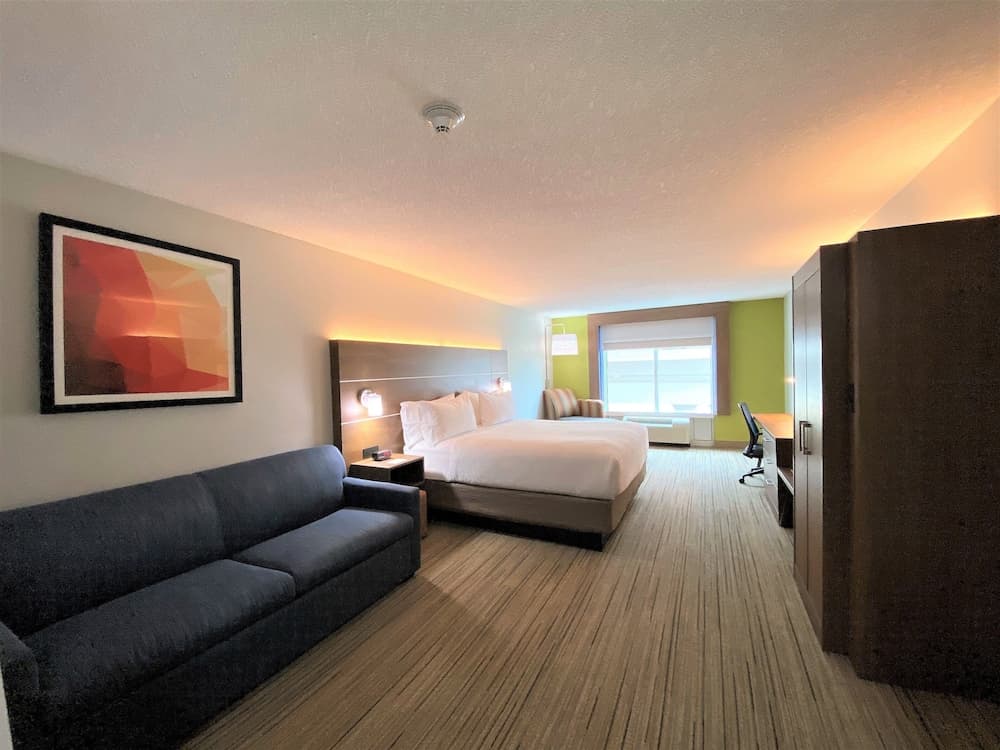 Holiday Inn Express & Suites Somerset Central by IHG
