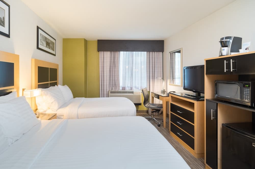 Holiday Inn Express New York City- Wall Street by IHG