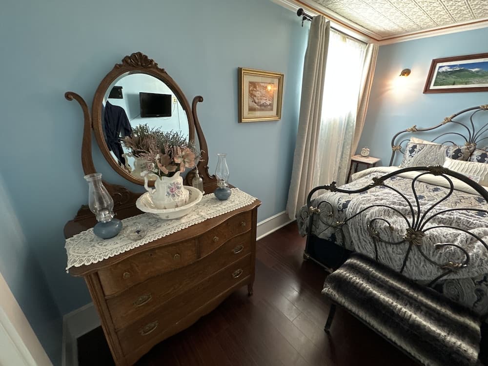 The Alma House Inn