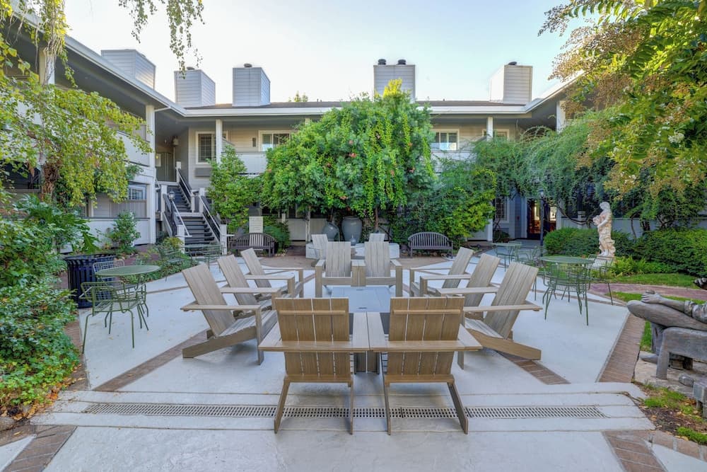 Sonoma Valley Inn, Tapestry Collection by Hilton