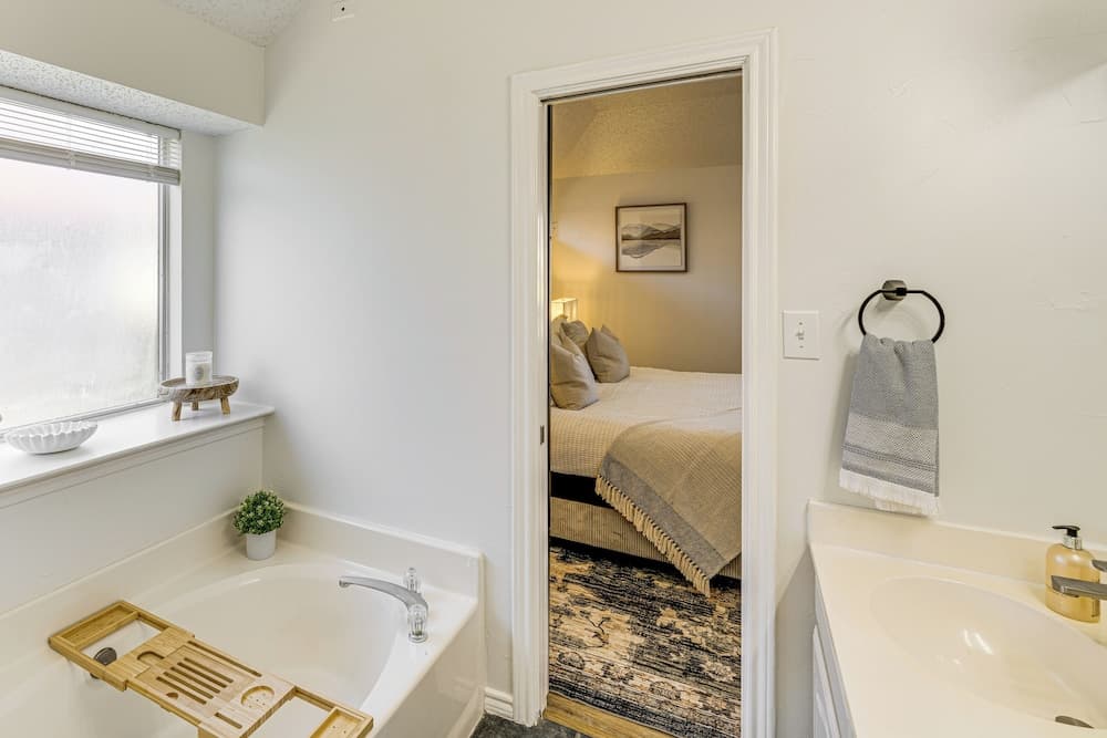 1/2 Mi to Frisco Commons! Family Getaway w/ Patio