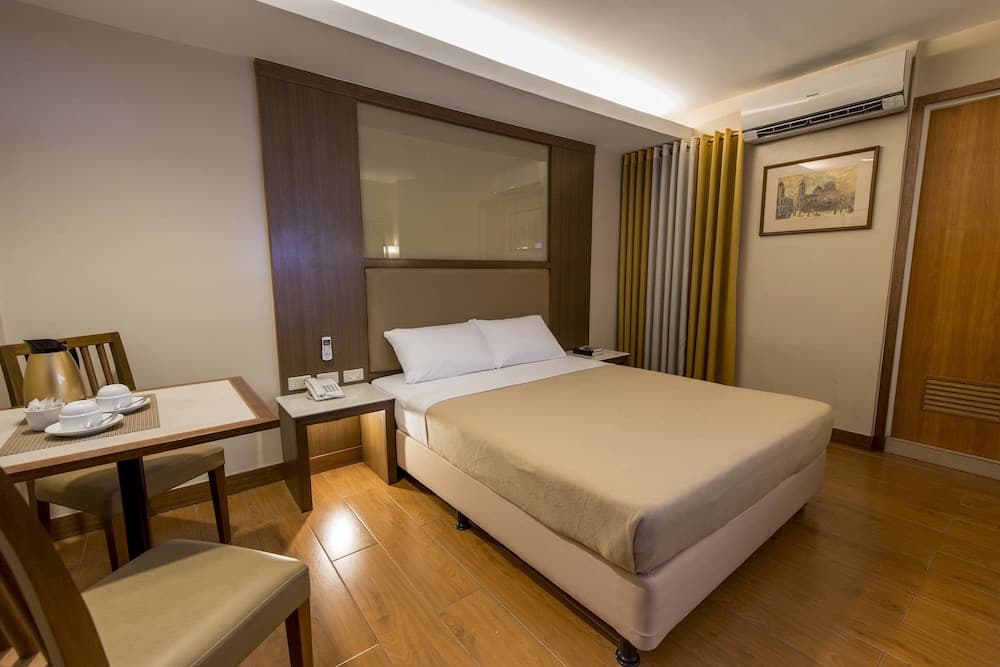 Kabayan Hotel