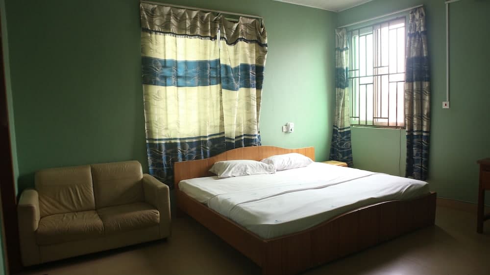 Eurospin Hotel