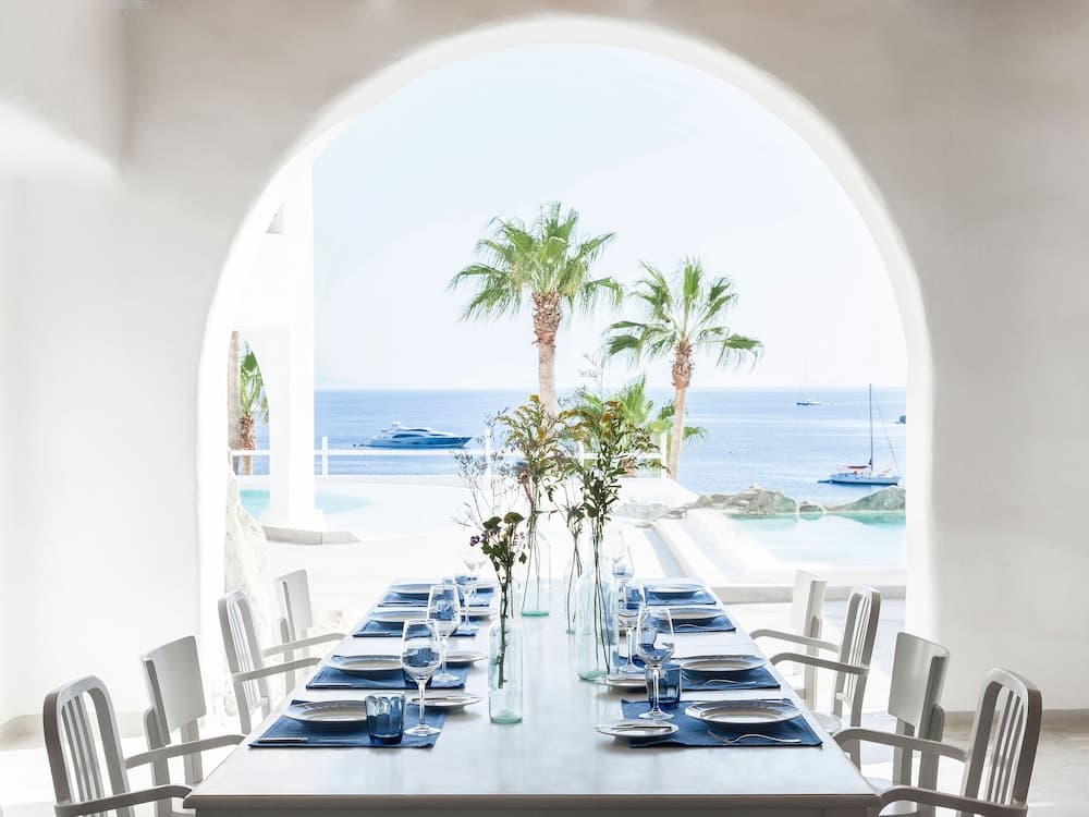 Mykonos Blu, A Grecotel Resort to Live