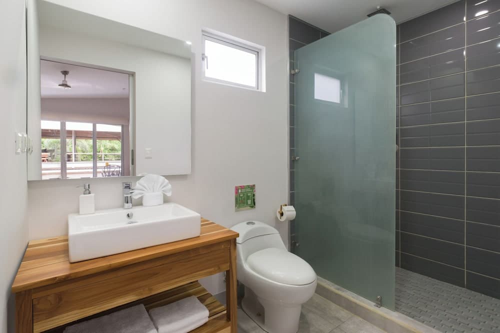 Tamarindo Bay Hotel & Apartments- Self Check In, Adults Only