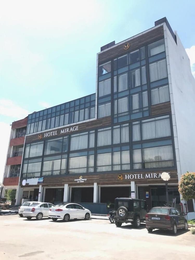 Hotel Mirage
