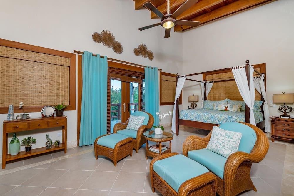 One of the Best Cap Cana Villas for Rent Large Pool Jacuzzi Chef Maid