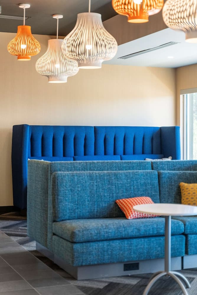 Tru By Hilton Cartersville, GA