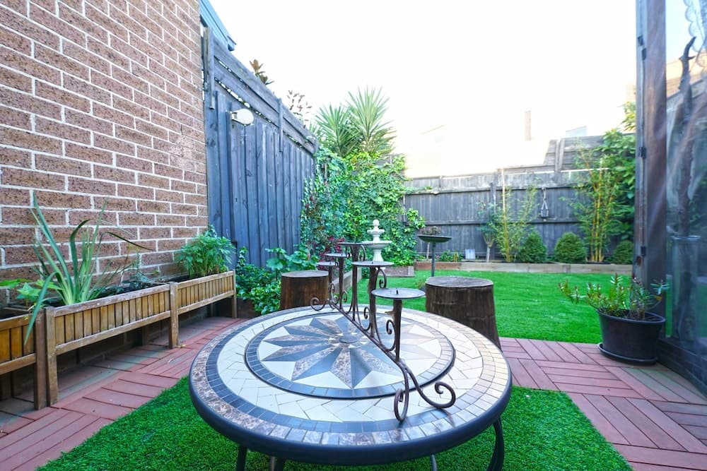 Self-contained Retreat 3BR WiFi Parking