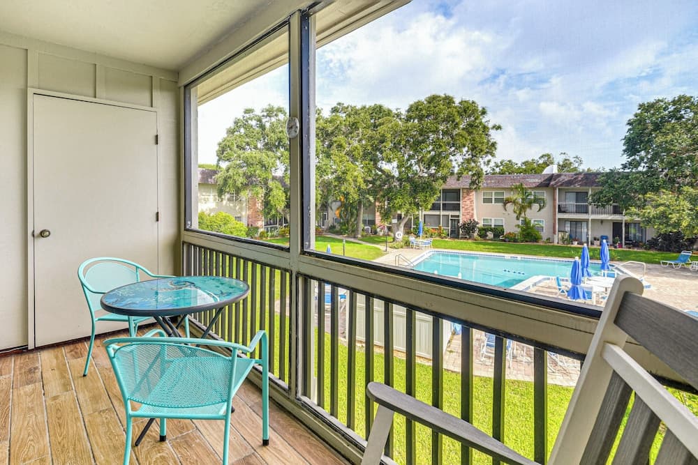 < 1/2 Mi to Coast: New Smyrna Beach Getaway