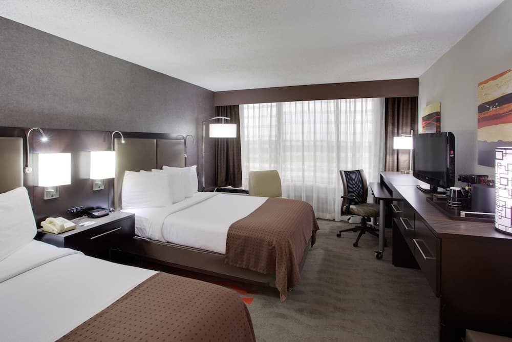 Holiday Inn Harrisburg - Hershey Area, I-81 by IHG