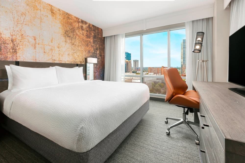 Courtyard by Marriott Austin Downtown/Convention Center