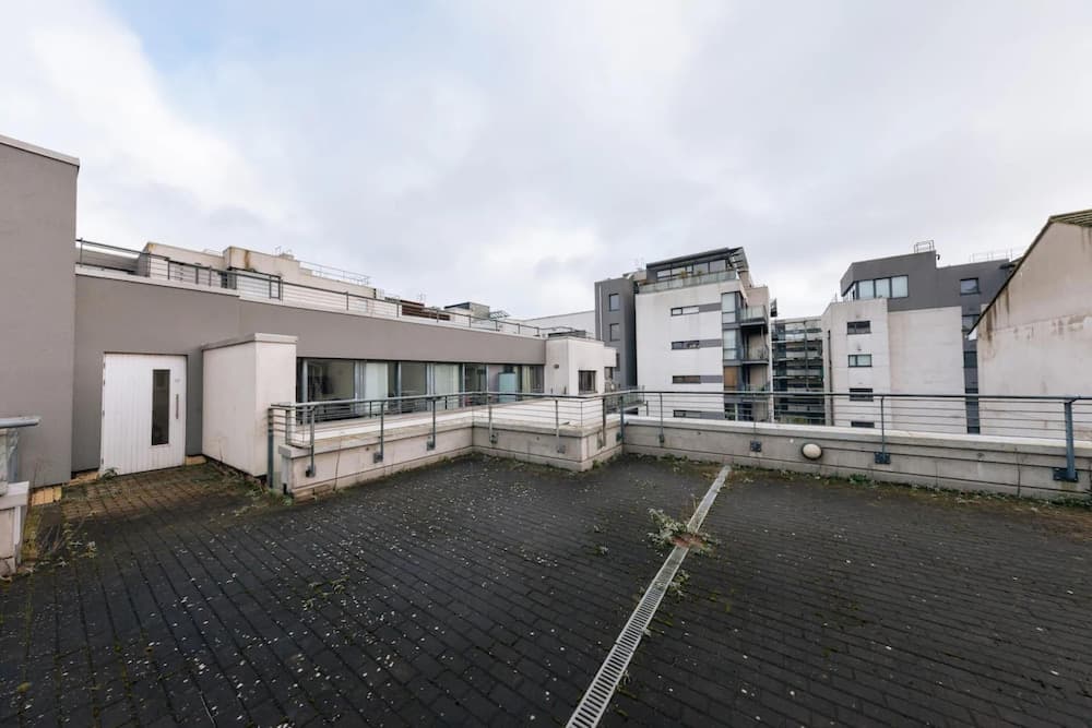 Chic & Radiant 1BD Flat Near Dublin City Centre!