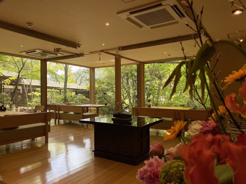 Yugawara Spa Ryokan Ashikari