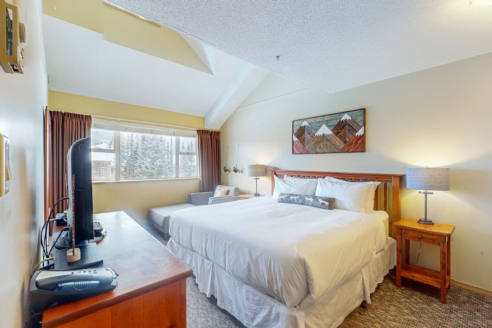 Glacier Lodge